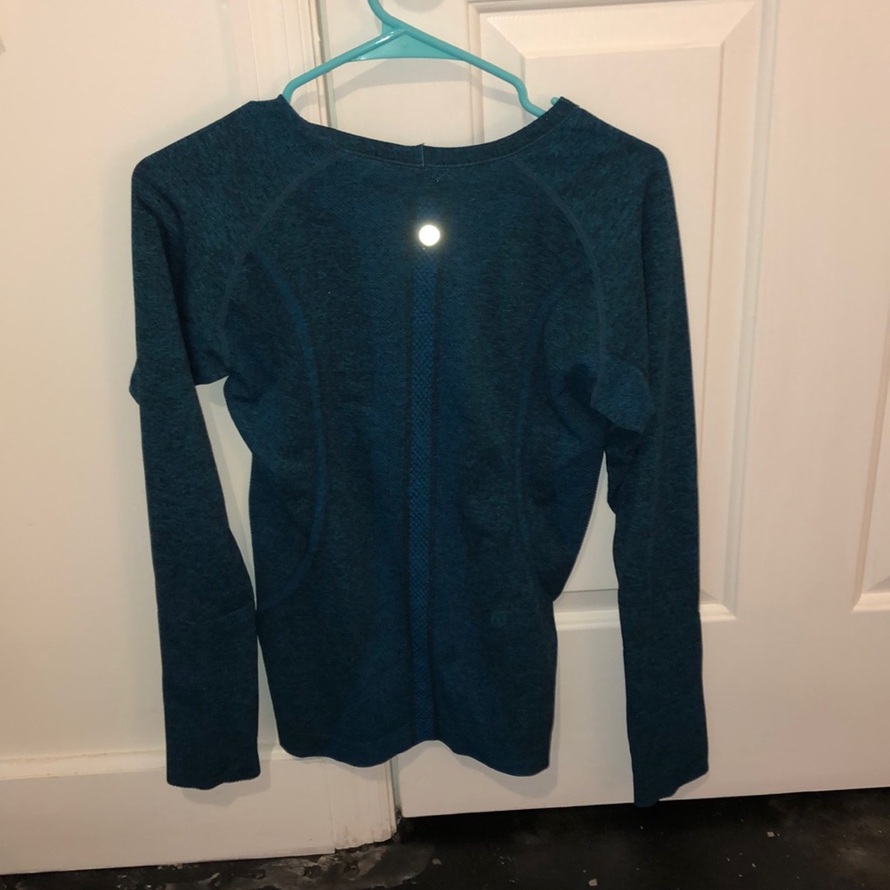 long sleeve swiftly tech shirt - Picture 2 of 4